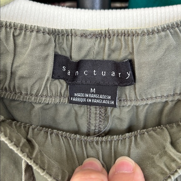 Sanctuary Joggers. Size Medium. 27” inseam. - Picture 3 of 4